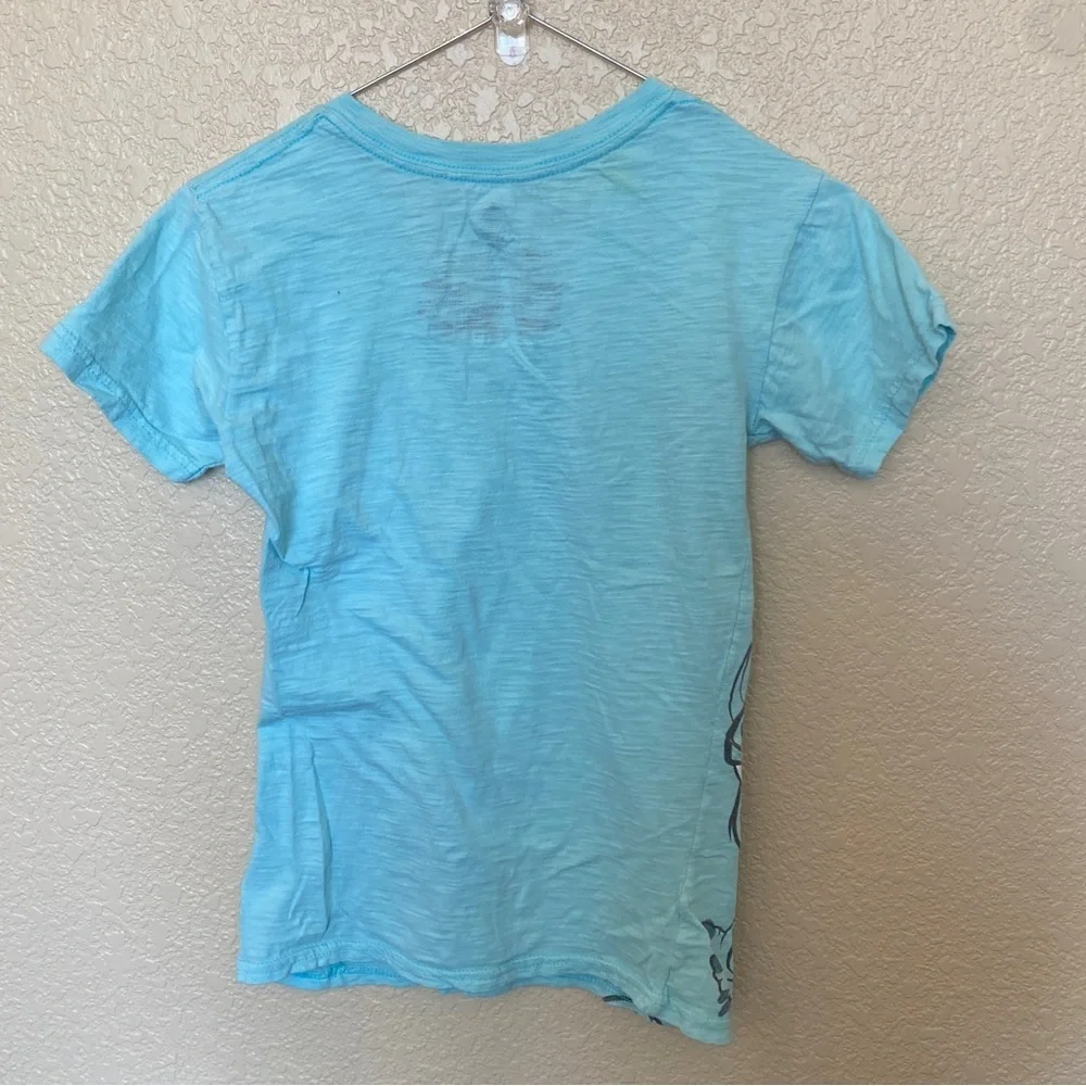 Disney stitch v‎ neck T-shirt aqua blue extra small Loves Trouble